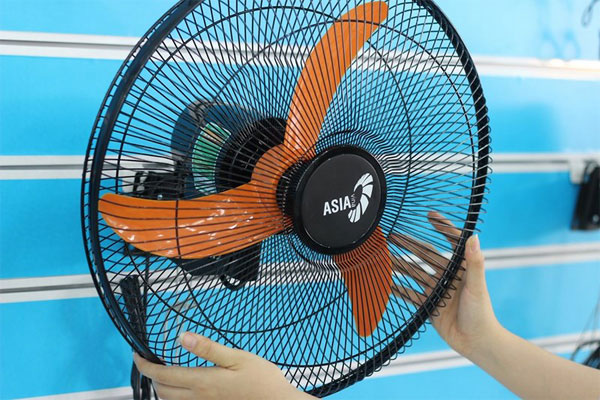 Lắp lồng trước