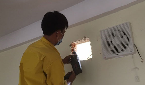 Cắt lỗ đặt quạt, lỗ thông gió