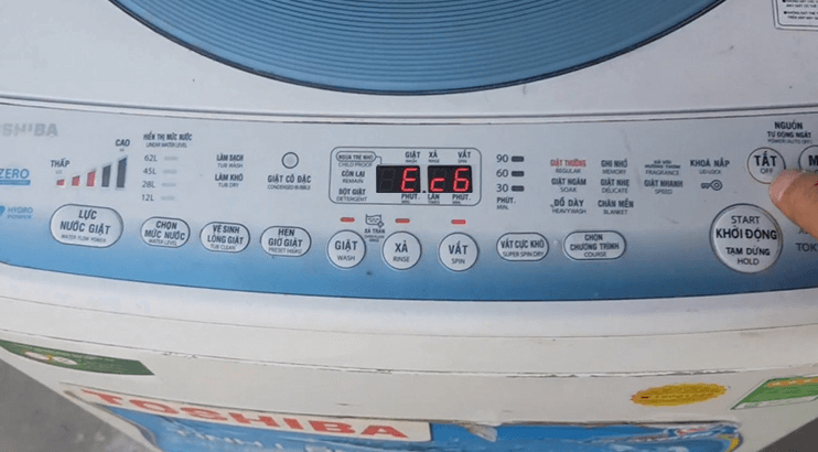 Máy giặt Toshiba thường gặp 1 số lỗi nhưng dễ khắc phục