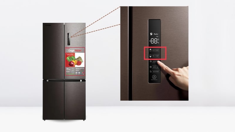 Bấm đồng thời 2 nút REF và FRZ để reset tủ lạnh Toshiba
