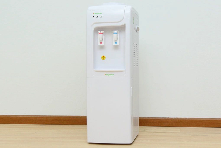 Ưu nhược điểm của cây nước nóng công nghệ Chip điện tử