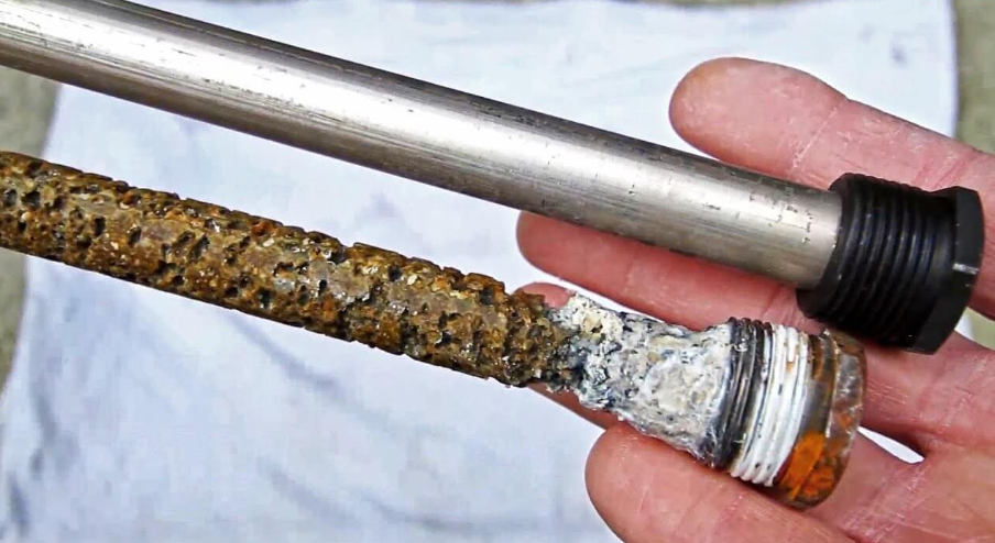 Nguyên nhân và cách sửa máy nước nóng nước bị vàng