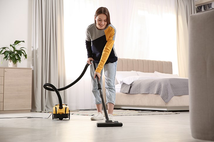 Nên chọn máy hút bụi có giá thành hợp túi tiền