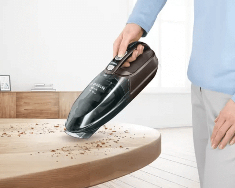 Mua máy hút bụi cầm tay sạc pin ở đâu chất lượng?
