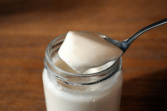 Máy làm sữa chua cho thành phẩm ngon, sánh mịn