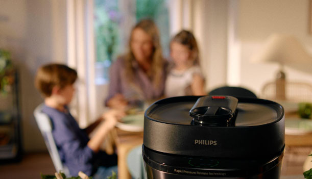 Nồi áp suất điện Philips được trang bị nhiều tính năng, tiện ích thông minh 