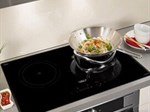 Tìm hiểu kích thước bếp từ âm các loại trước khi khoét đá hoặc mua bếp