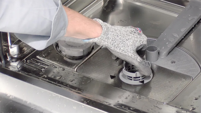 ve sinh bo loc rac may rua bat 2*57430