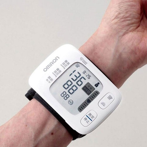 Lựa chọn loại máy đo huyết áp điện tử phù hợp