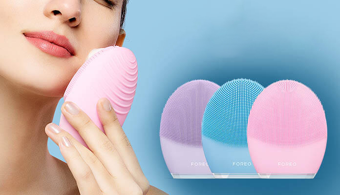 máy rửa mặt foreo