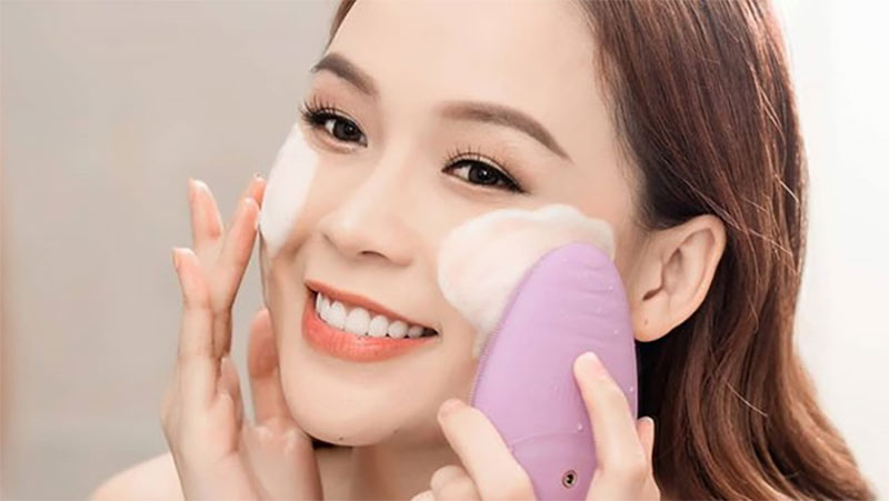 lựa chọn máy rửa mặt phù hợp với loại da